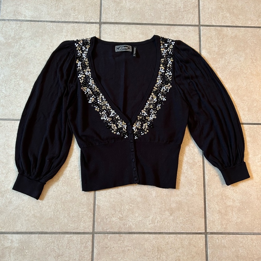 🌺EUC Guess lightweight sweater size M